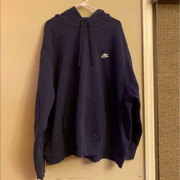 Nike Other - • Nike hoodie •